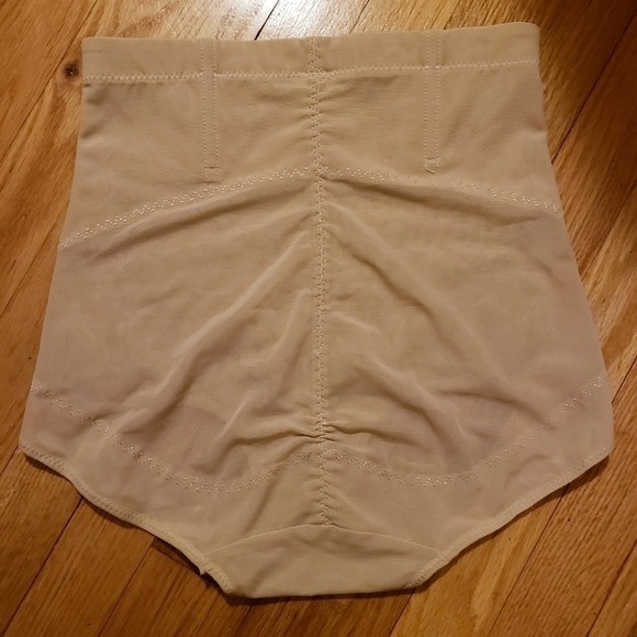 BELLY CONTROL PANTIES Women''s Compression XL NWOT SHAPEWEAR Nude Postpartum - Picture 2 of 6